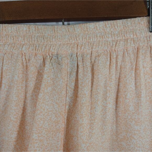 W Volcom Girls Casual Orange White Static Bloom Pull On Shorts NWT Size XS 5/6 - Picture 5 of 8